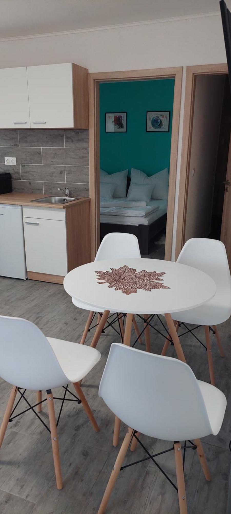 Heviz Lux Apartmanhaz Exterior photo